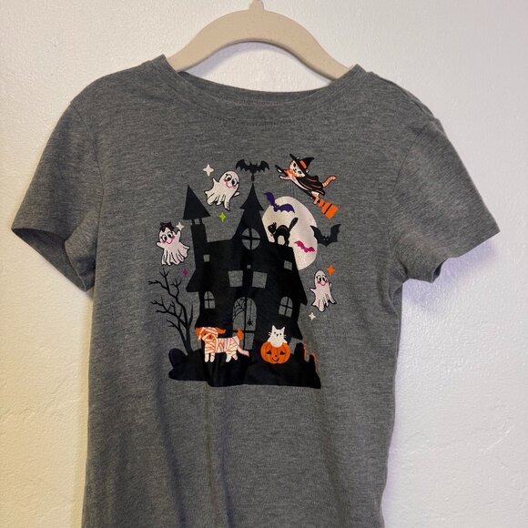 GIRLS HALLOWEEN Shirt (SIZE SMALL) HAUNTED HOUSE Ghost Mummy Dog Cat Witch Bat - Picture 1 of 7